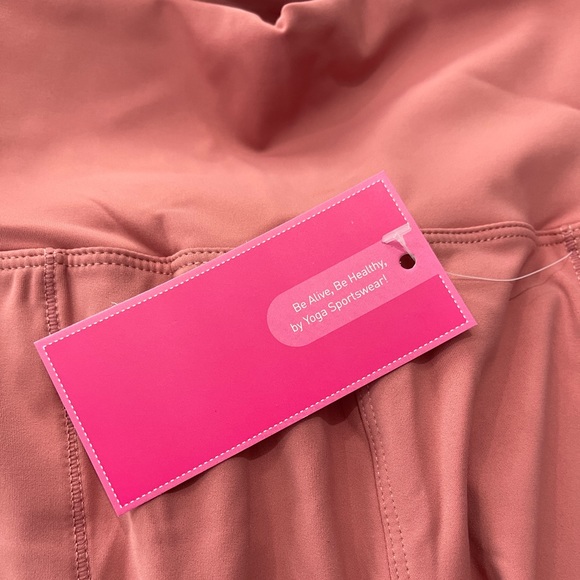 Ritiriko Women's Joggers with Pockets, High Waist Yoga Capri - Picture 7 of 7